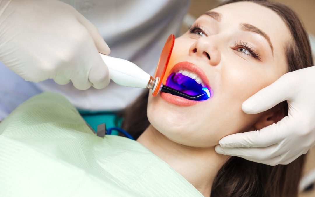 Teeth Whitening Before the Holidays: How Early Treatment Helps You Shine in Every Photo